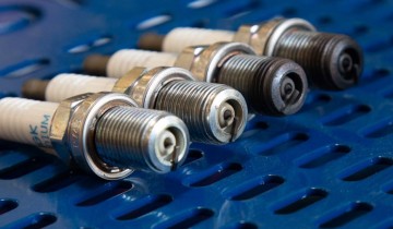 Is Spark Plug Reading Still Relevant? [TECH BYTE]